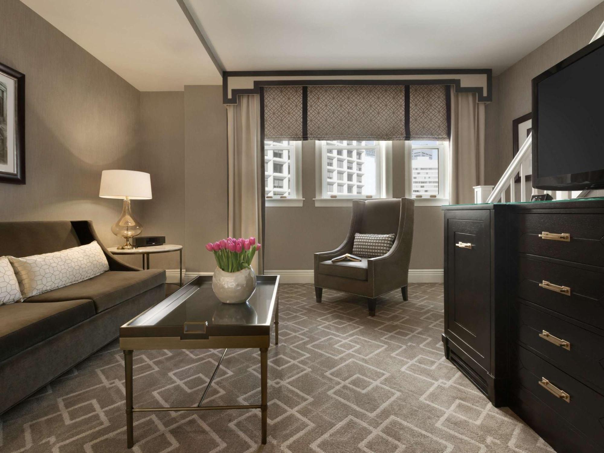 Fairmont Hotel Macdonald Едмонтон Екстер'єр фото