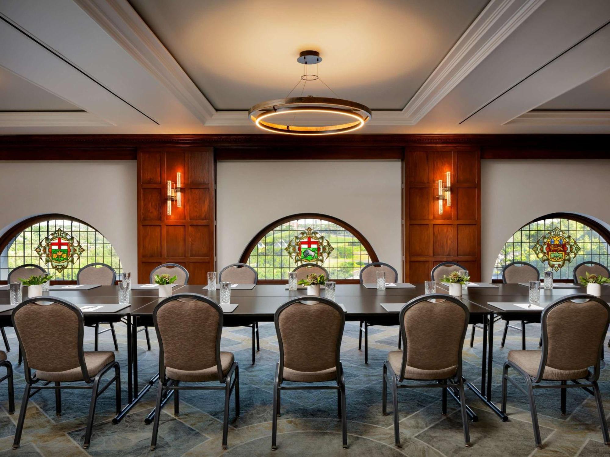 Fairmont Hotel Macdonald Едмонтон Екстер'єр фото